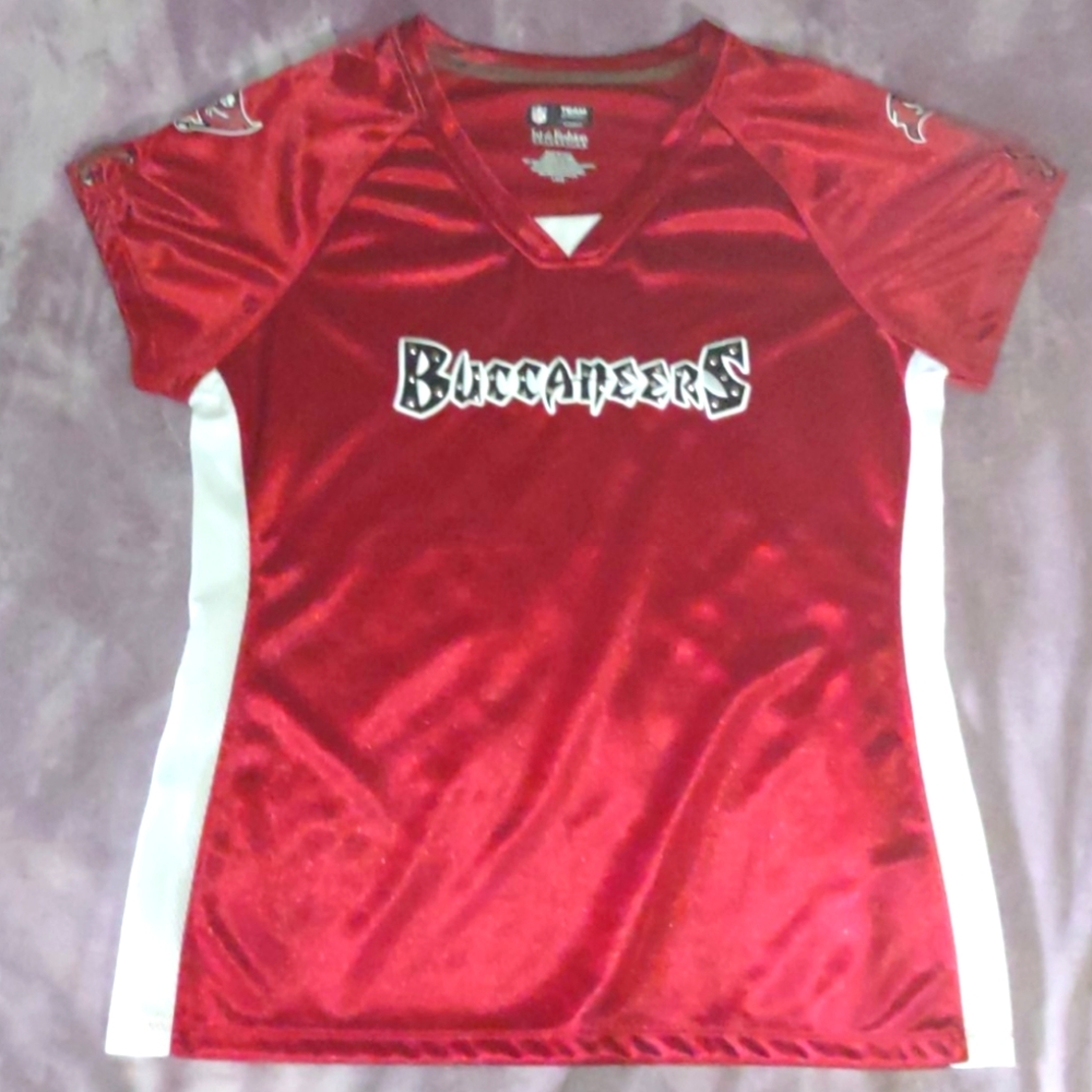 Officially Licenced Ladies Buccaneer Jersey and matching mask! 🏴‍☠️